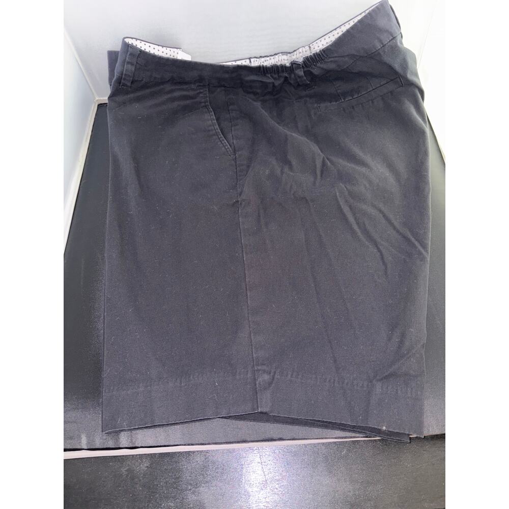 Talbots Women’s 18W Black Perfect Shorts – Cotton Stretch – Classic Fit - Picture 2 of 7